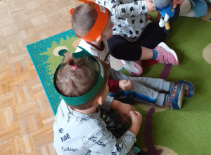 Każdy chłopak to król taki, co lubi lizaki…