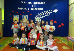 wspólne zdjęcie dzieci