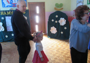 Zdjęcie 45 na 66