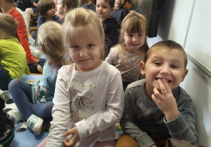 Zdjęcie 1 na 51