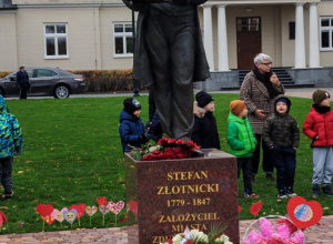 200 lat Zduńskiej Woli - 200 serduszek od przedszkoli